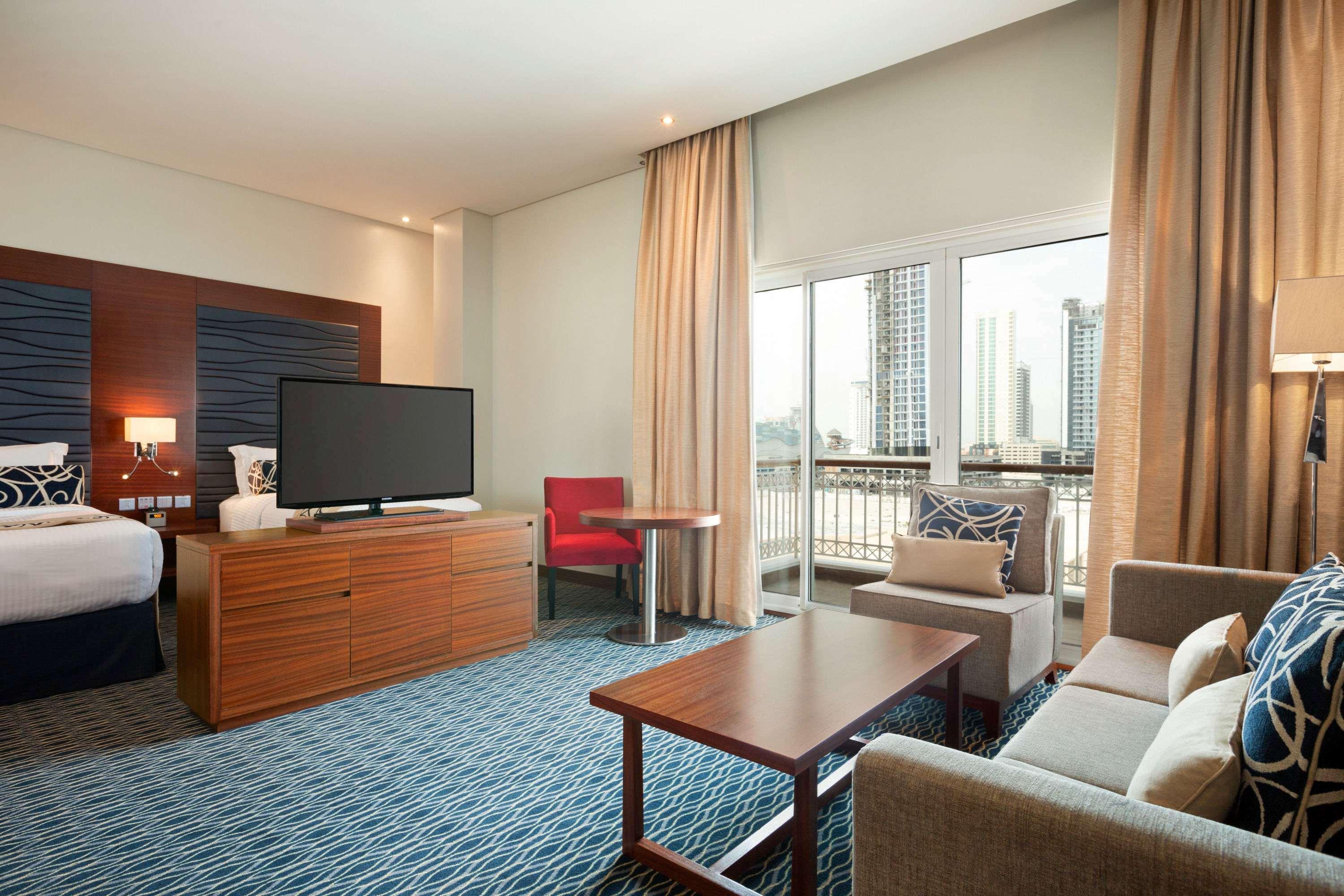 รามาดา บาย วินด์แฮม มานามา ซิตี้เซ็นเตอร์ Hotel ภายนอก รูปภาพ