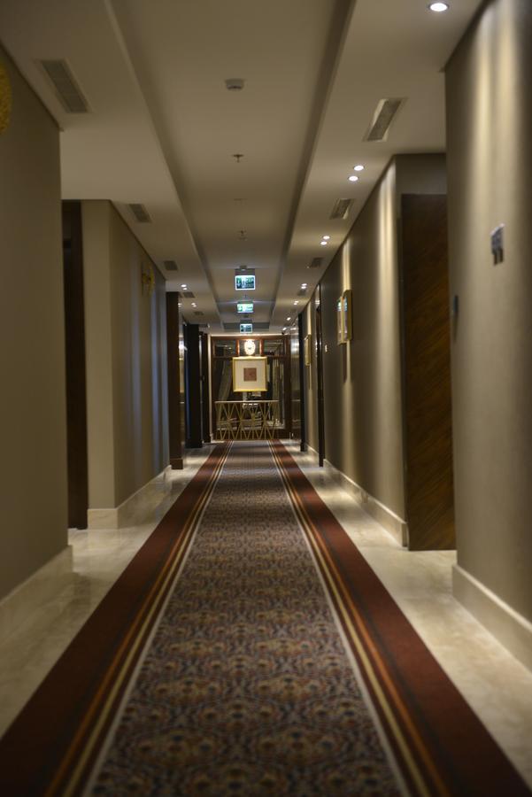 รามาดา บาย วินด์แฮม มานามา ซิตี้เซ็นเตอร์ Hotel ภายนอก รูปภาพ