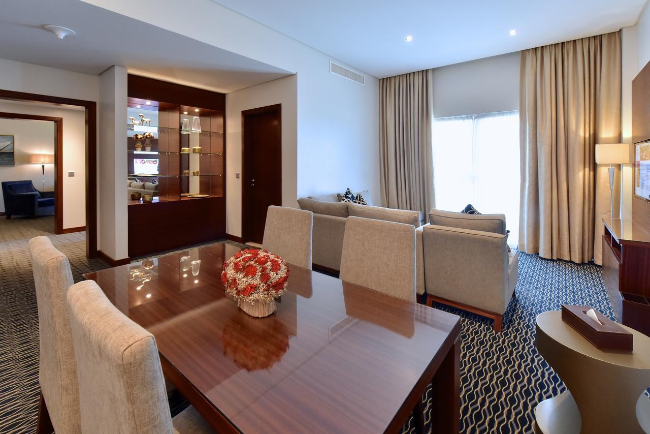 รามาดา บาย วินด์แฮม มานามา ซิตี้เซ็นเตอร์ Hotel ภายนอก รูปภาพ